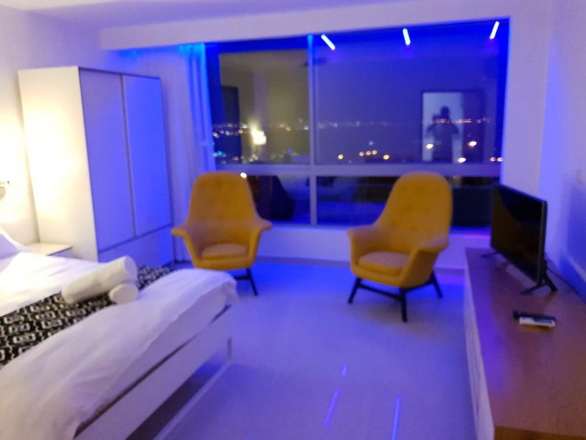 Avshalom Holiday Apartments Eilat Esterno foto