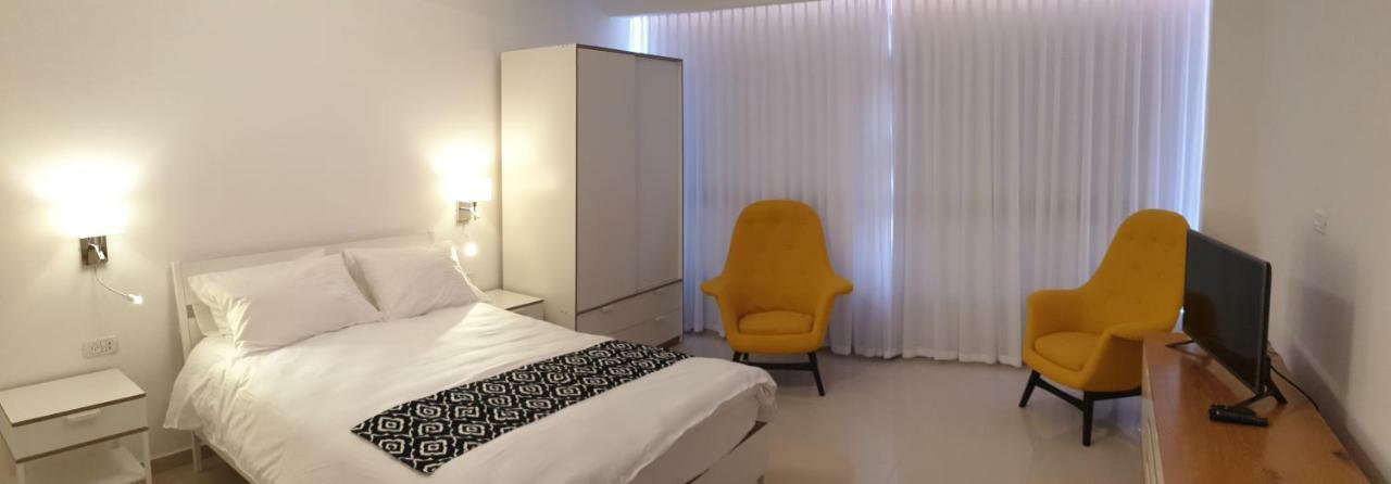Avshalom Holiday Apartments Eilat Esterno foto
