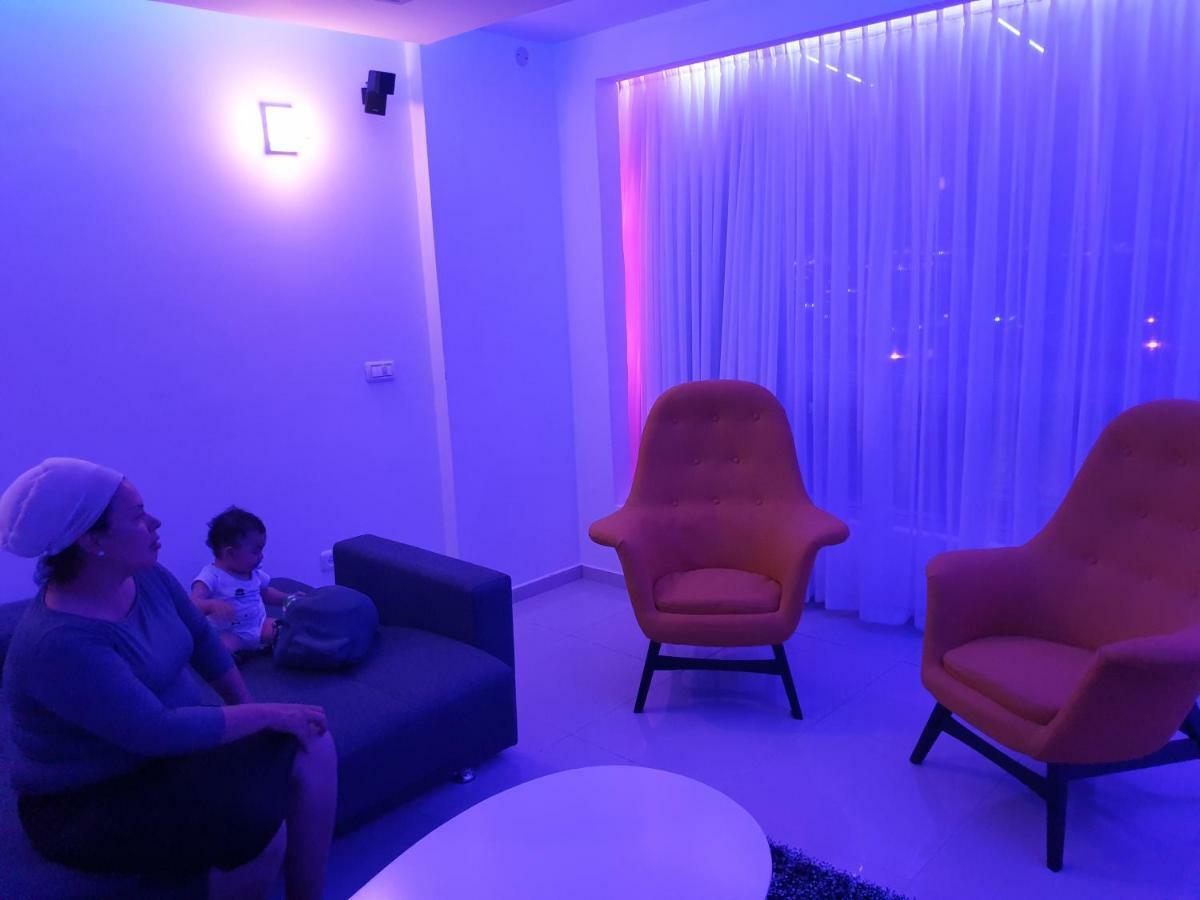 Avshalom Holiday Apartments Eilat Esterno foto