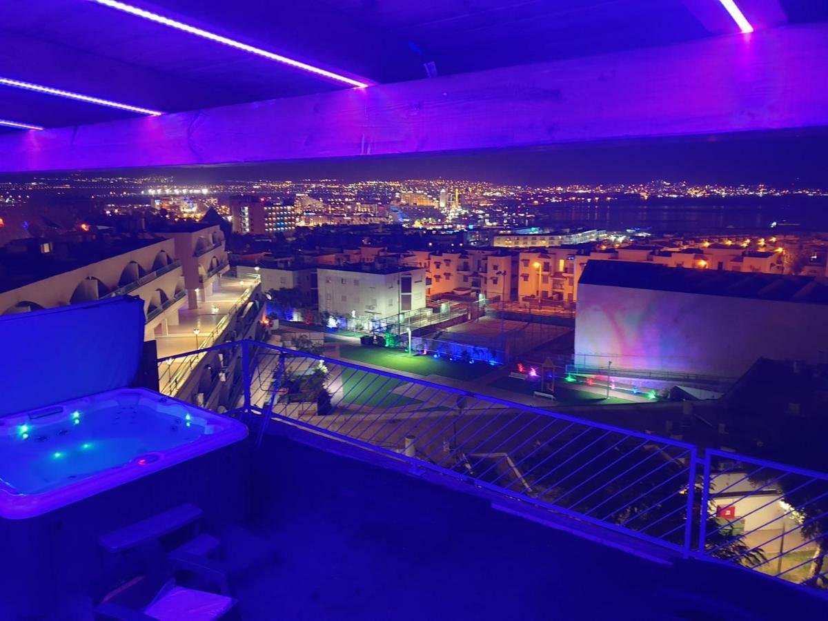Avshalom Holiday Apartments Eilat Esterno foto