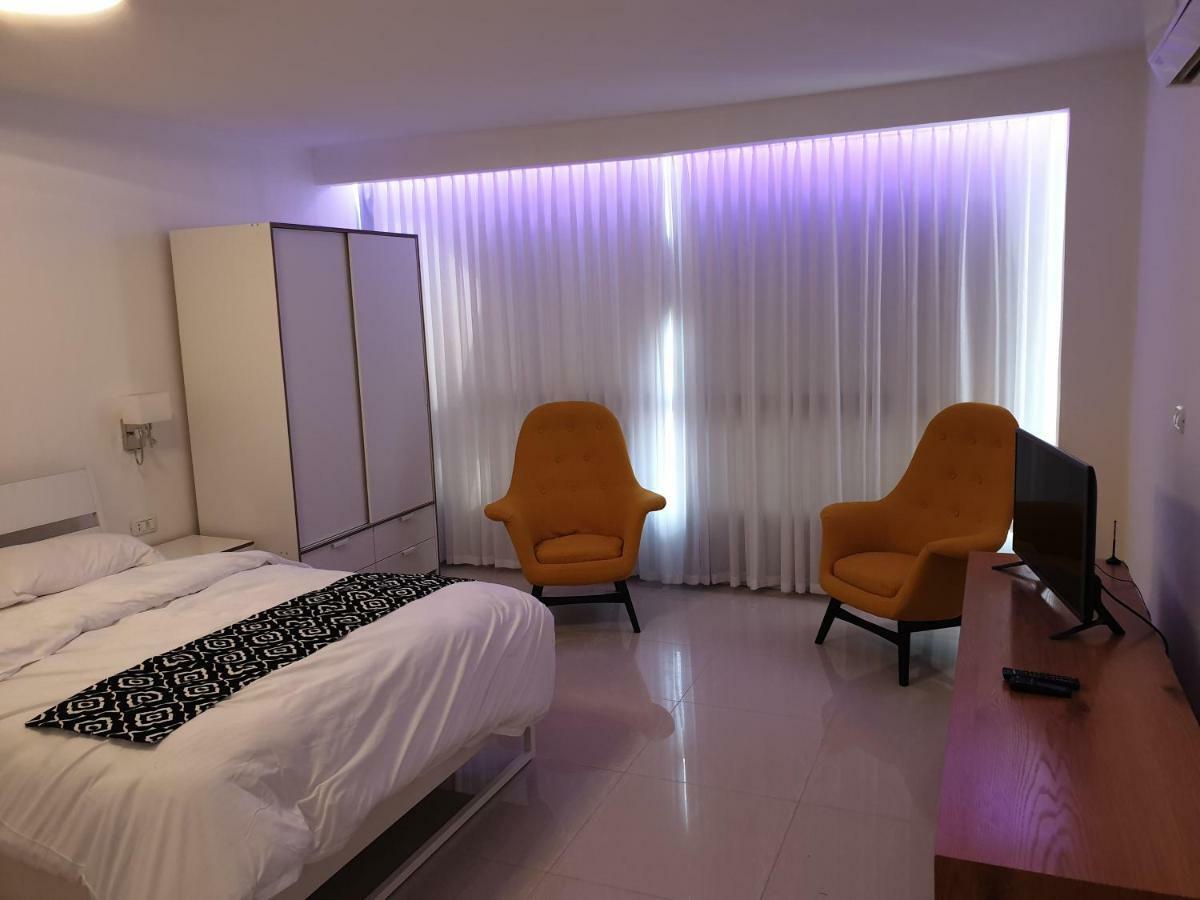 Avshalom Holiday Apartments Eilat Esterno foto