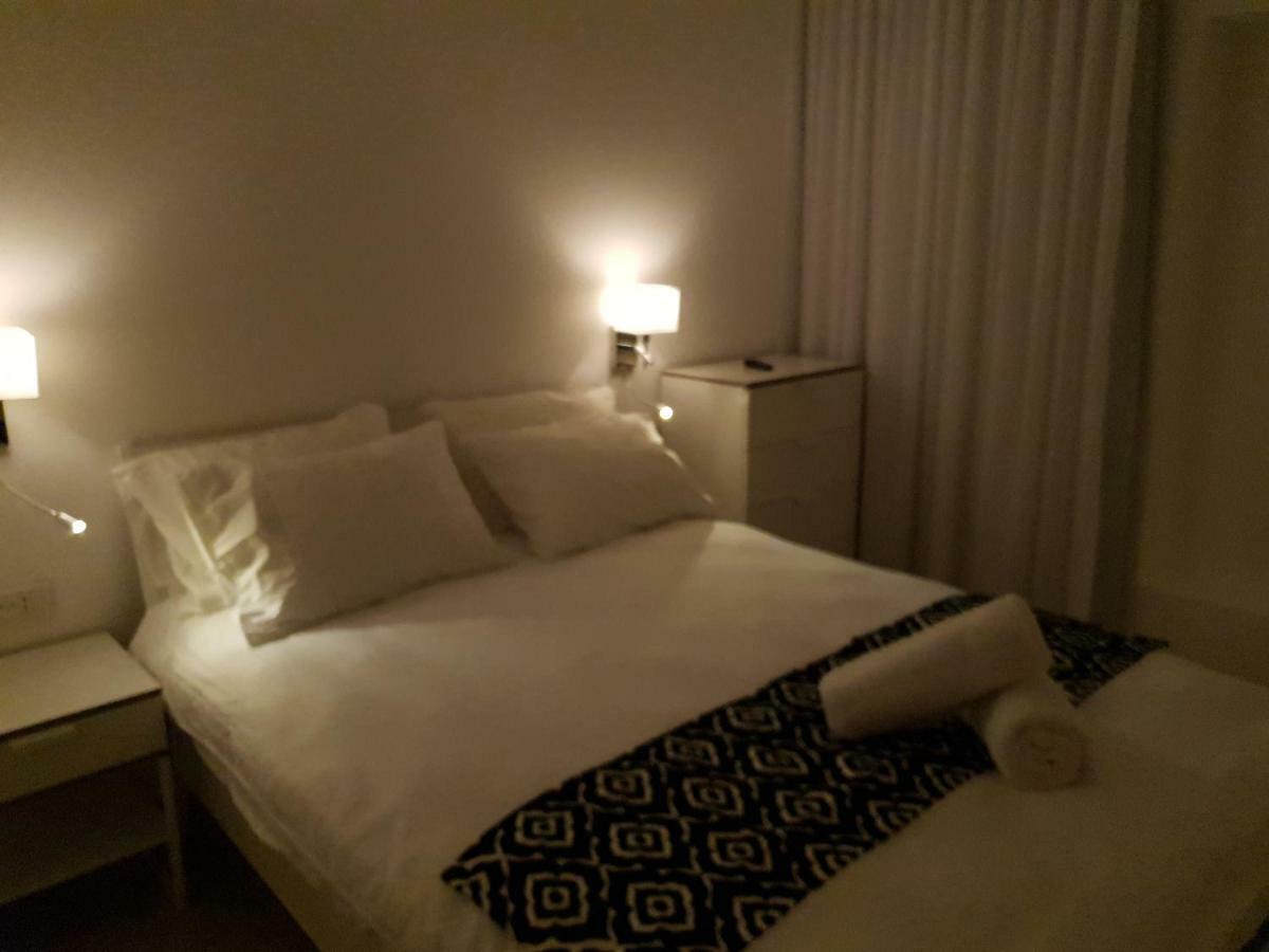 Avshalom Holiday Apartments Eilat Esterno foto