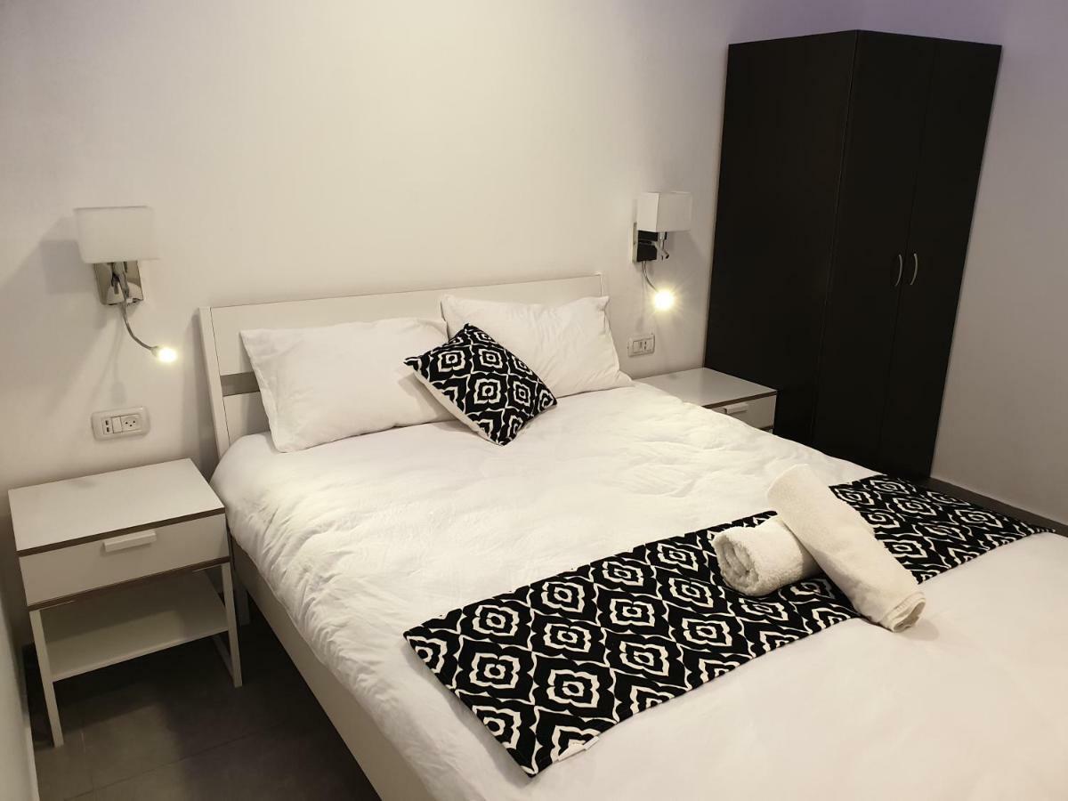 Avshalom Holiday Apartments Eilat Esterno foto